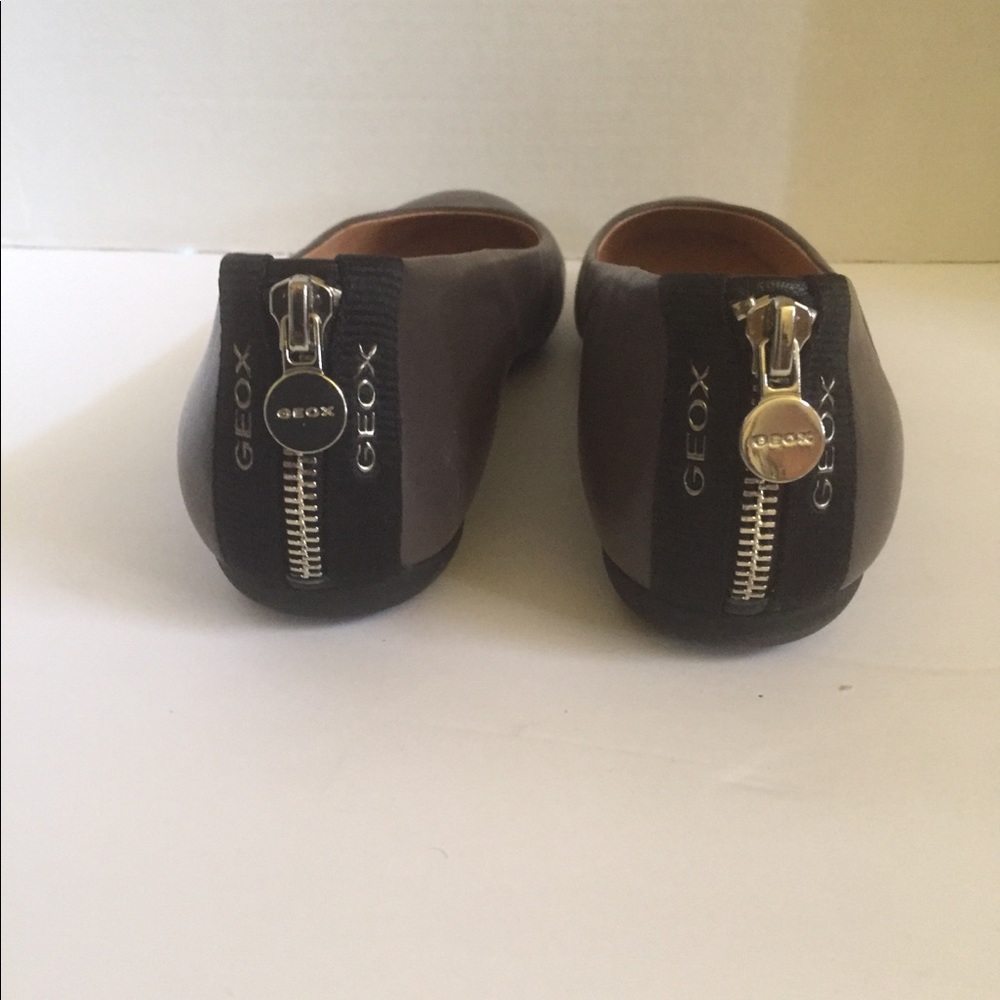 Shoes - Picture 4 of 4